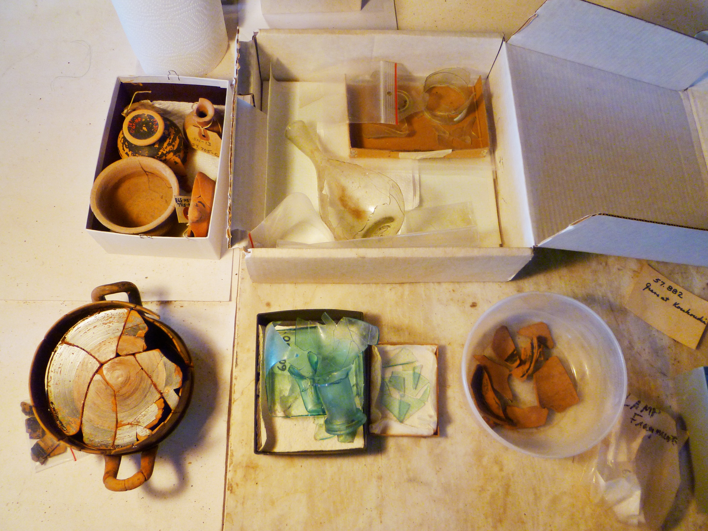 Objects in the conservation queue.